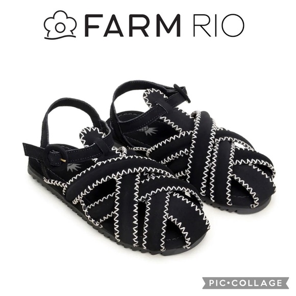 New with box! FARM Rio black and whiteZigzag Stitch Sandal Size 8.5 - Picture 1 of 12
